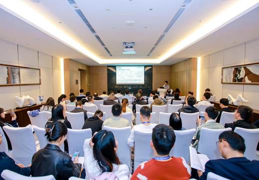 5F764559F4DD8290E2C6346D9649F1F7